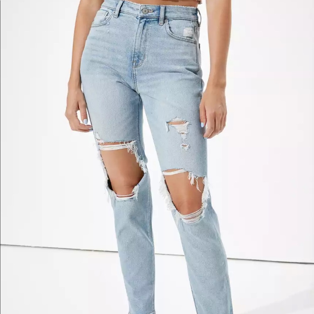 American Eagle High Rise Mom Jeans